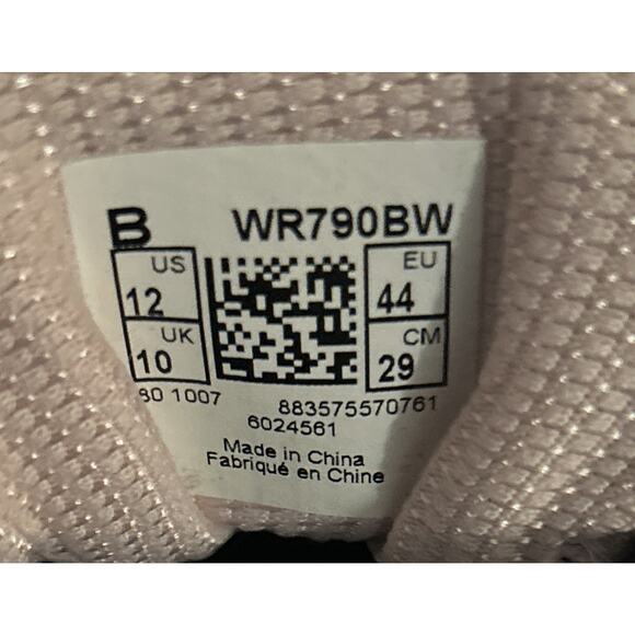 New Balance 790 Trail Running Shoes WR790BW Womens Size 12 Black & Hot Pink Cute - Picture 7 of 16